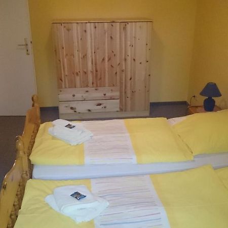 Gaststaette Und Pension Felsenthal Tabarz Extérieur photo