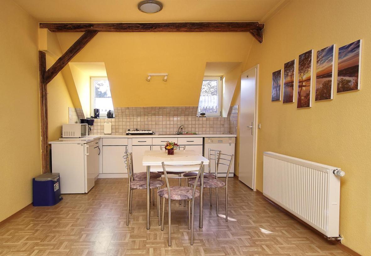 Gaststaette Und Pension Felsenthal Tabarz Chambre photo